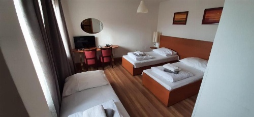 Gallery Hotel SIS image 13